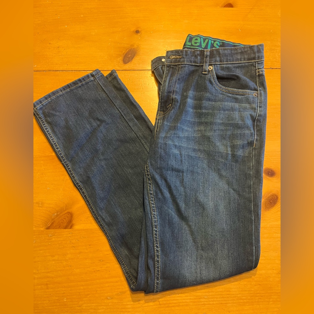 Levi’s Boys 20 reg 30x32 adjustable waist dark was jeans NWOT.